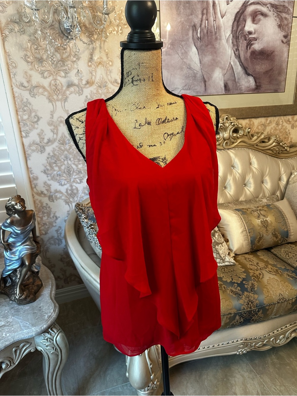 Thalia Sodi Red V-Neck Ruffle Sleeveless Camisole